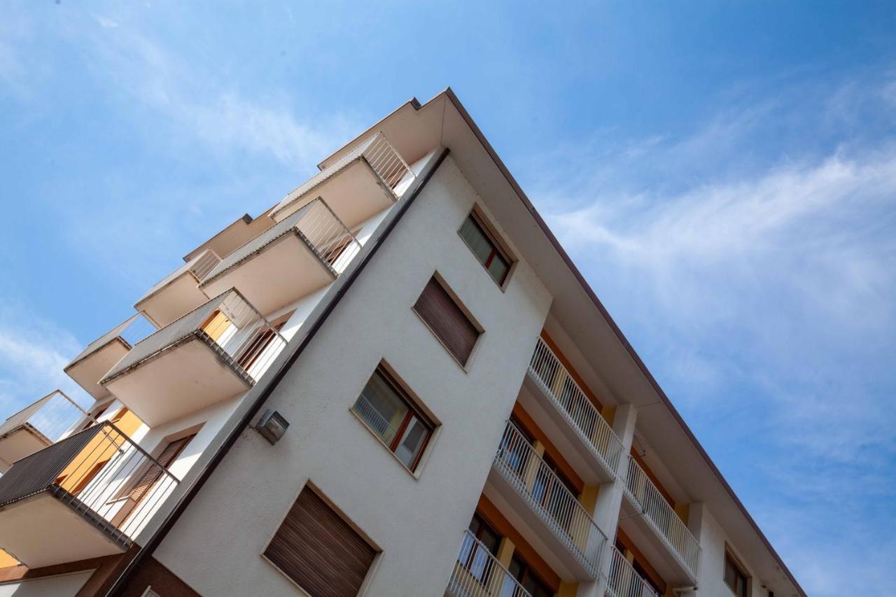 Attico In Centro A Belluno - Marmolada Apartment Exterior foto